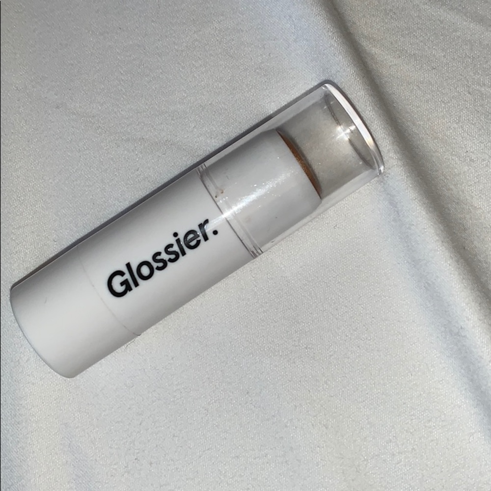 Glossier Haloscope in Topaz
